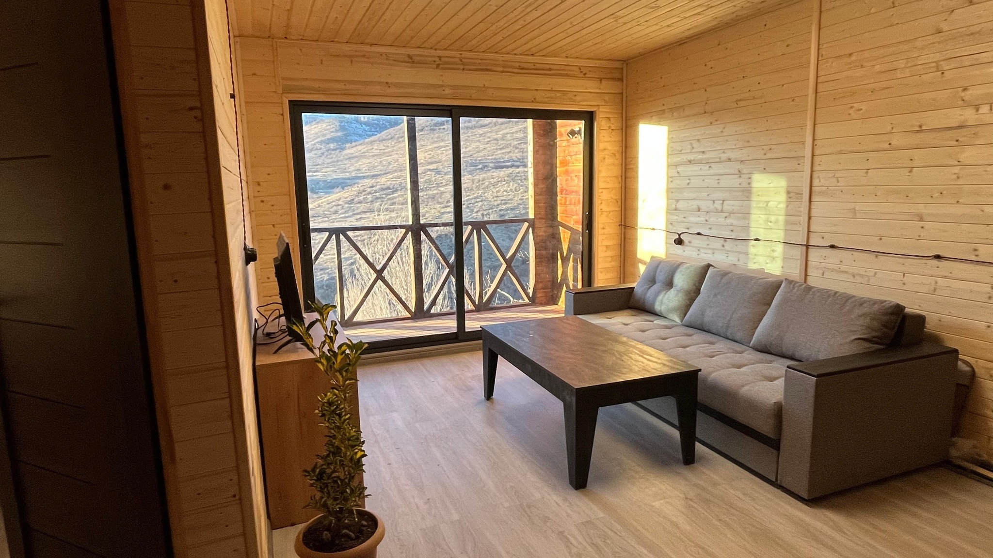 Old Byurakan Guesthouse